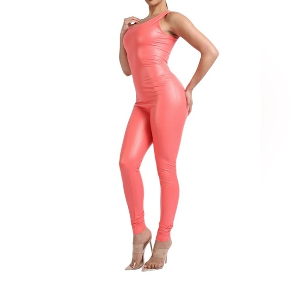 Coral Jumpsuit Sexy Bodycon Sleeveless Faux Leather Matte PU Tank One Piece
New - Picture 7 of 10